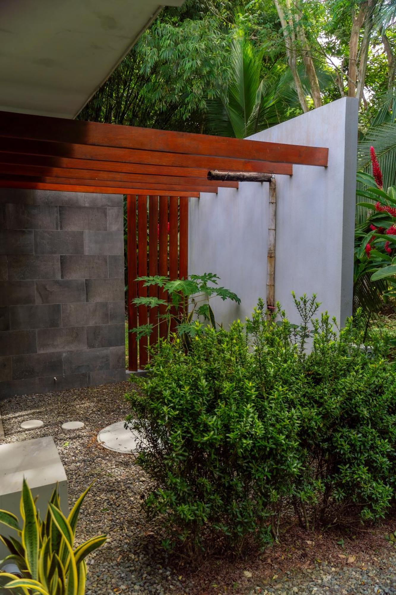 Lilan Nature, Modern House N°1, Private Swimming Pool. Cahuita Exterior foto